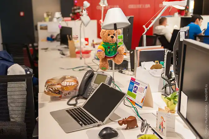 Необычный офис метро-стайл