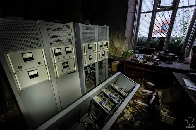 Прогулка по заброшенной текстильной фабрике в Подмосковье