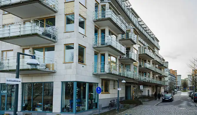 Прогулка по экокварталу, построенному на месте заброшенной промзоны