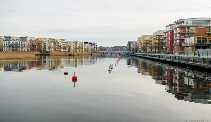 Прогулка по экокварталу, построенному на месте заброшенной промзоны