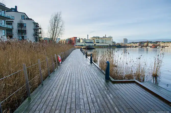 Прогулка по экокварталу, построенному на месте заброшенной промзоны