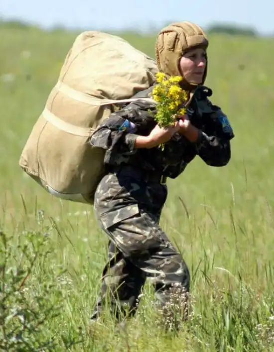 Девушки из украинской армии