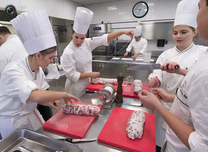 Как подготавливают лучших в мире поваров