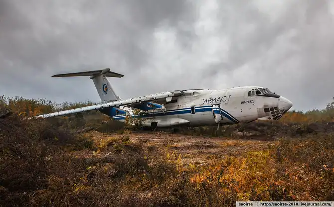 Самолеты на хранении
