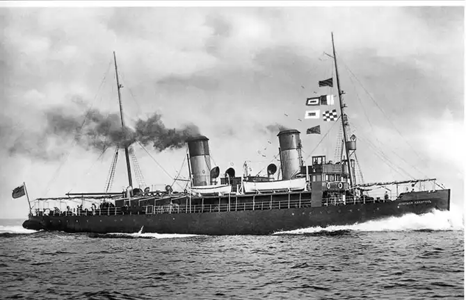 Морской корабли разных лет