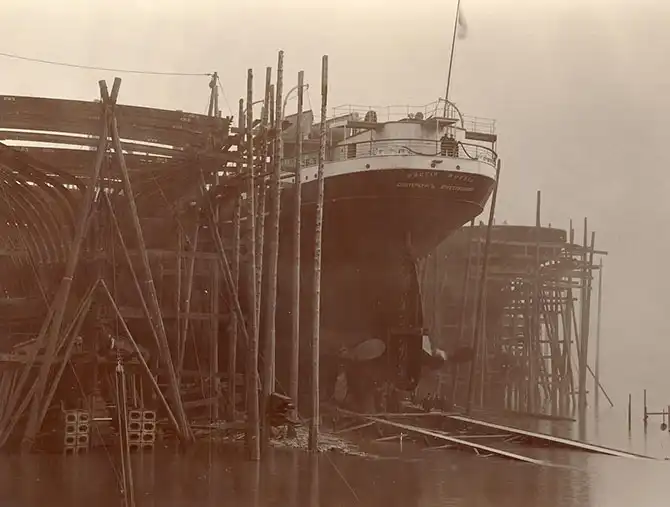 Морской корабли разных лет