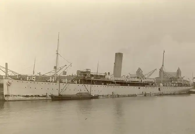 Морской корабли разных лет