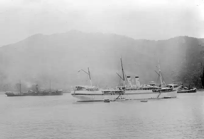 Морской корабли разных лет