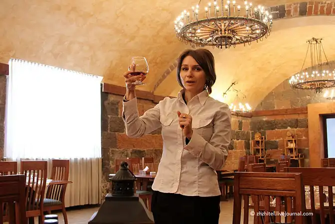 Экскурсия на коньячный завод в Ереване