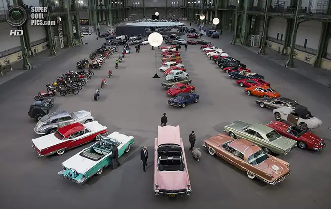 Выставка ретро-автомобилей в Гран-Пале