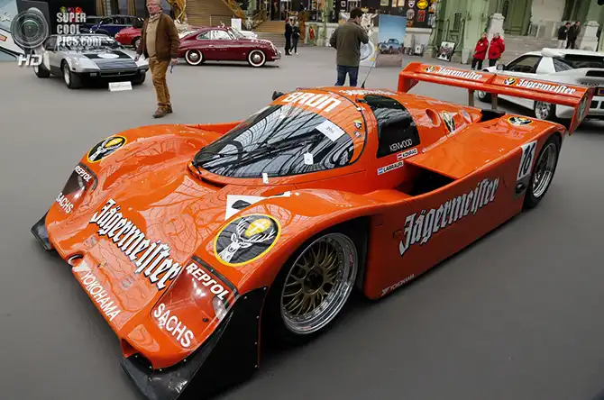 Выставка ретро-автомобилей в Гран-Пале