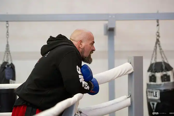 Один день со знаменитым русским богатырем