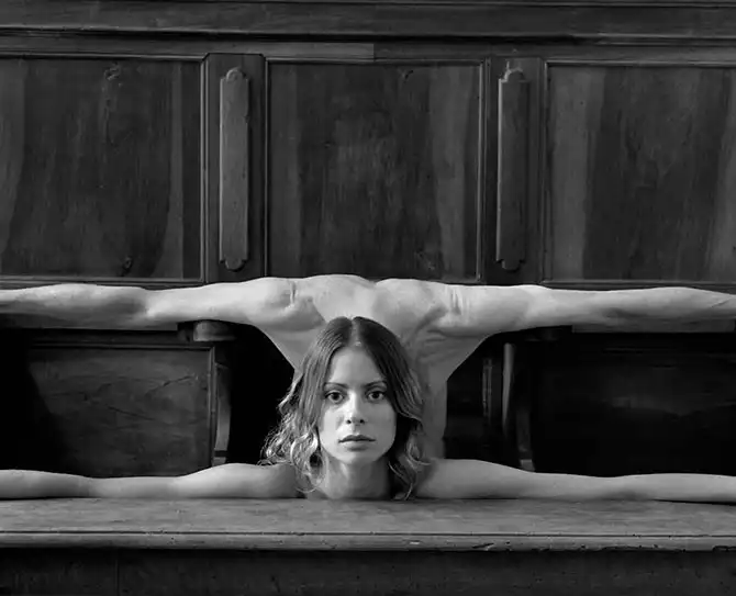 Необычные автопортреты Арно Минккинена