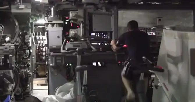 Как несут службу подводники Военно-морского флота США