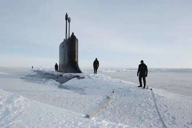 Как несут службу подводники Военно-морского флота США