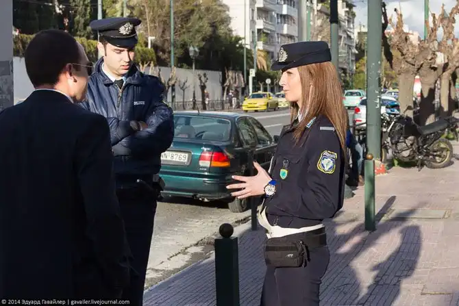 Прогулка по улицам Афин