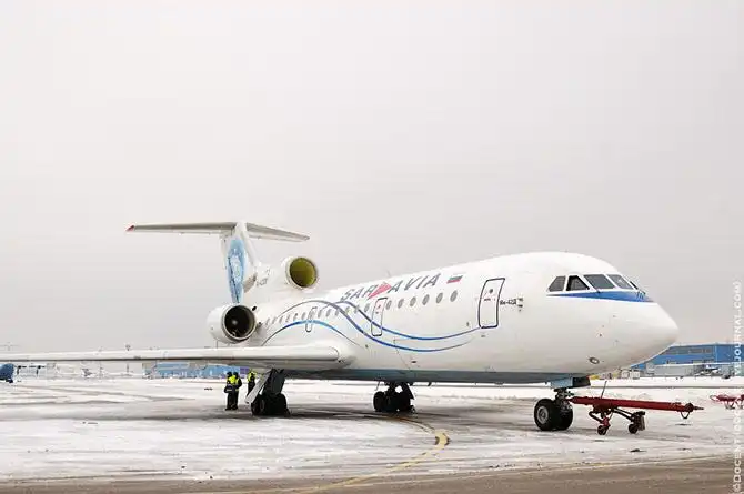 Как обслуживают взлетно-посадочную полосу