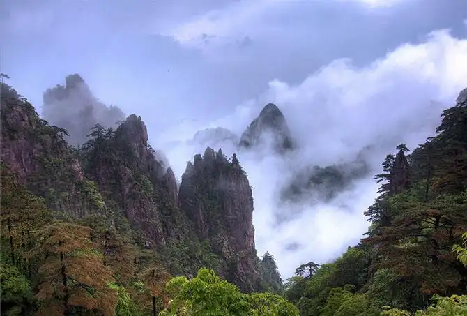 Семь «цветных» географических объектов