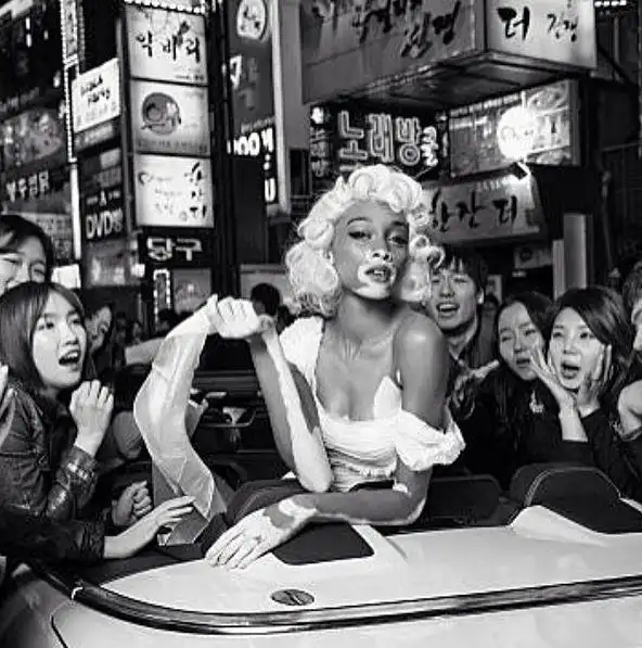 Винни Харлоу - необычная модель из Канады