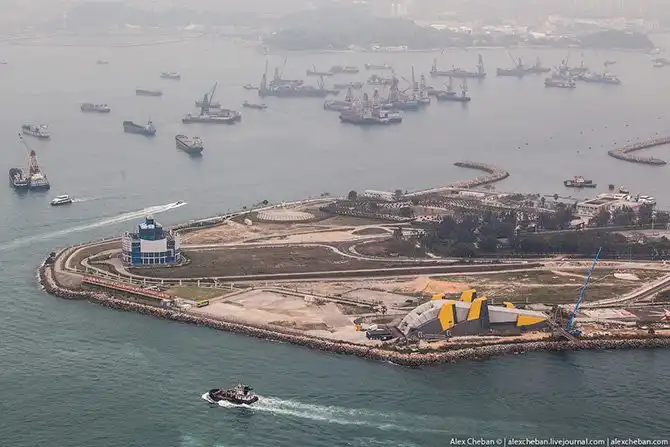 Полет над островом Гонконг