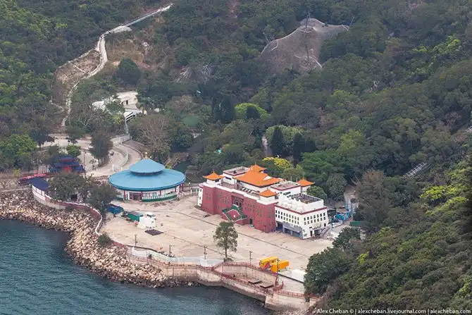 Полет над островом Гонконг