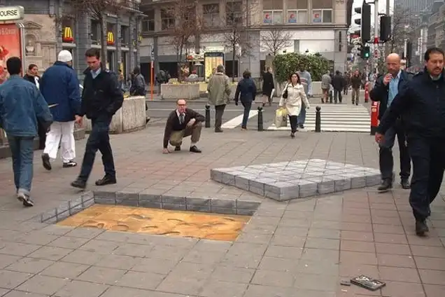 Самые занятные оптические иллюзии в общественных местах