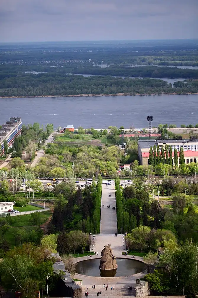 Как устроена статуя Родина-мать