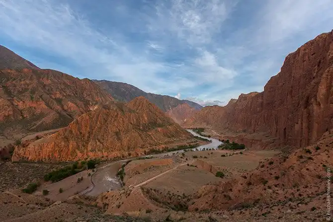 Путешествие по стране высоких гор