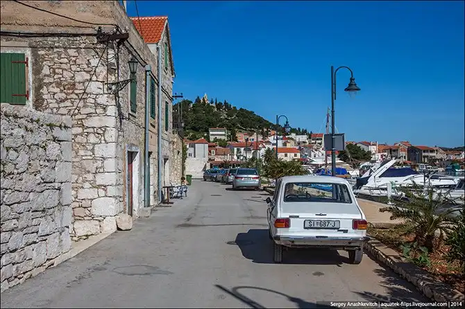 Прогулка по типичному балканскому городку