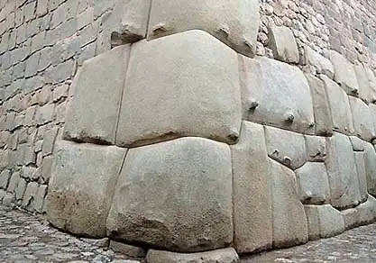 Ольянтайтамбо - мегалиты лемурийских великанов