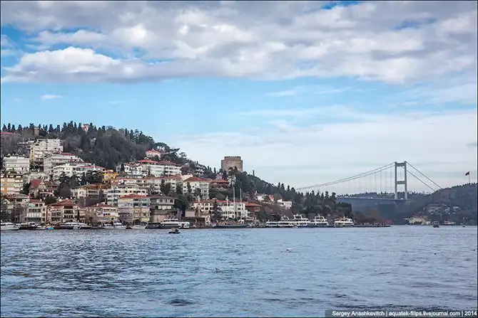 Паутина времен на берегах Босфора