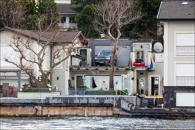 Паутина времен на берегах Босфора