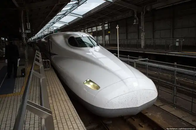 Японское железнодорожное чудо — поезд Синкансен