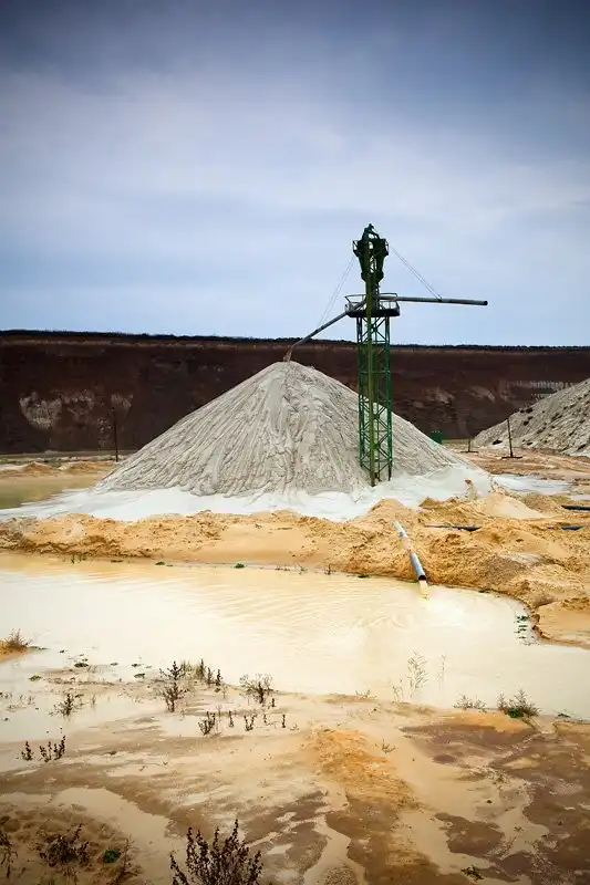 Как добывают песок