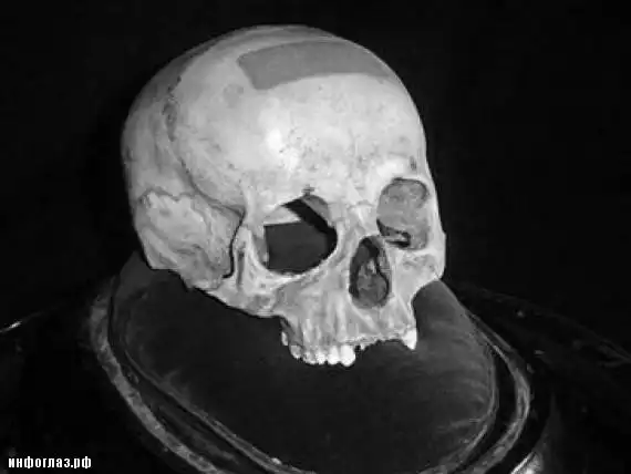 Где похоронен Моцарт ?