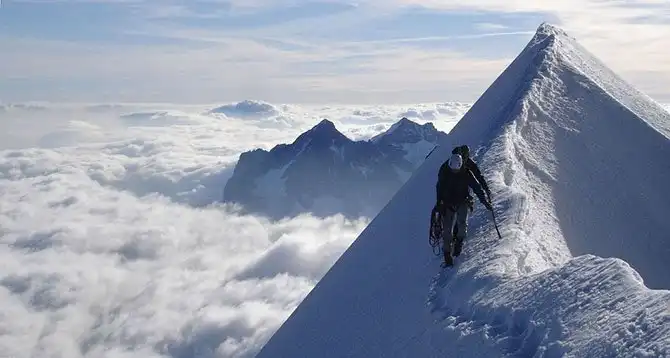 25 самых труднодоступных горных вершин