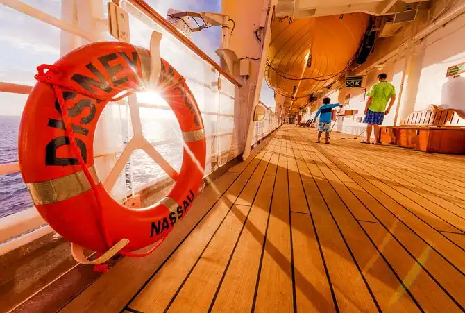 Удивительные развлечения от «Уолта Диснея»