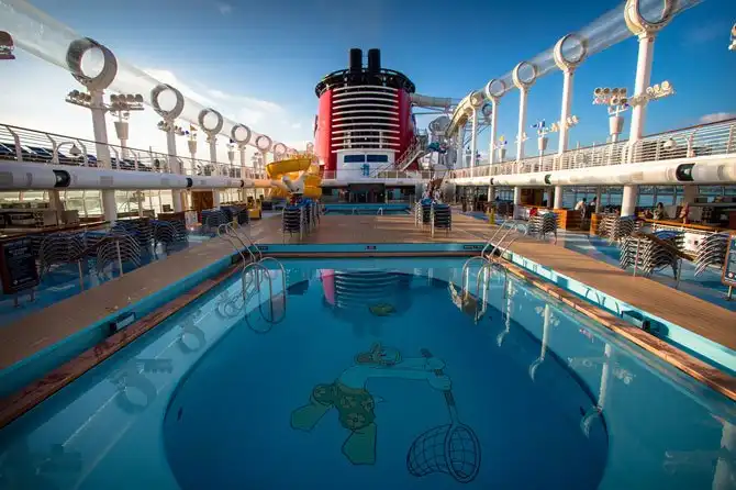 Удивительные развлечения от «Уолта Диснея»