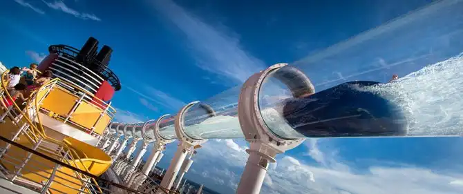 Удивительные развлечения от «Уолта Диснея»