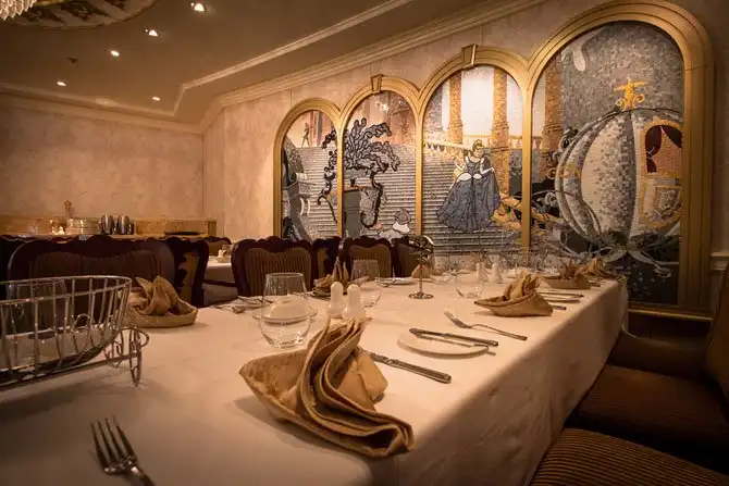 Удивительные развлечения от «Уолта Диснея»