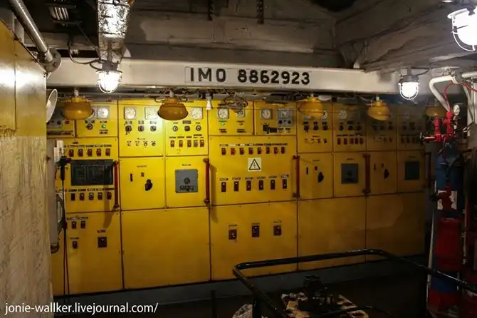 Как устроено речное грузовое судно Арман-2