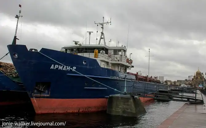 Как устроено речное грузовое судно Арман-2