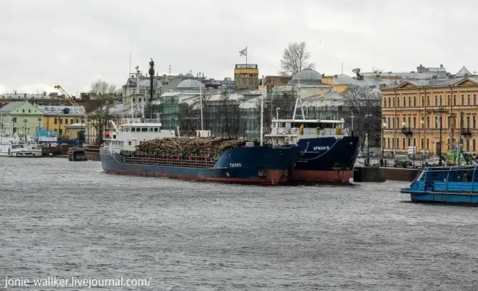 Как устроено речное грузовое судно Арман-2