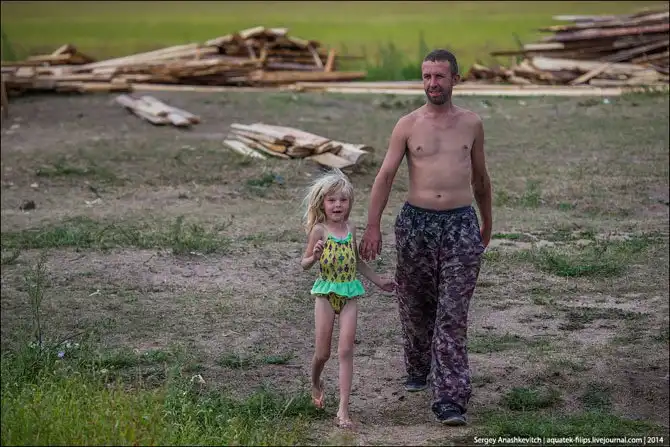 Контрасты байкальской жизни