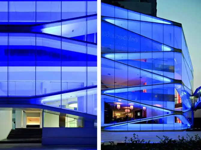 Самые эффектные архитектурные сооружения, “оживающие” с наступлением ночи