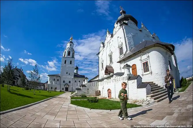 Остров-город, который построили за 4 недели