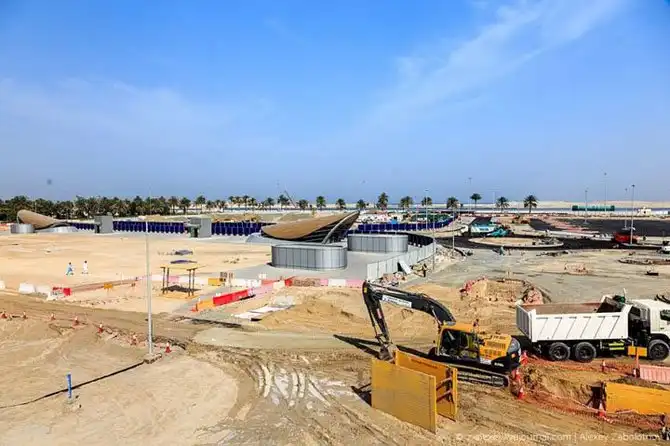 Путешествие по метро Дубая