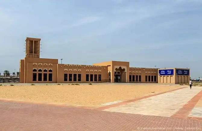 Путешествие по метро Дубая