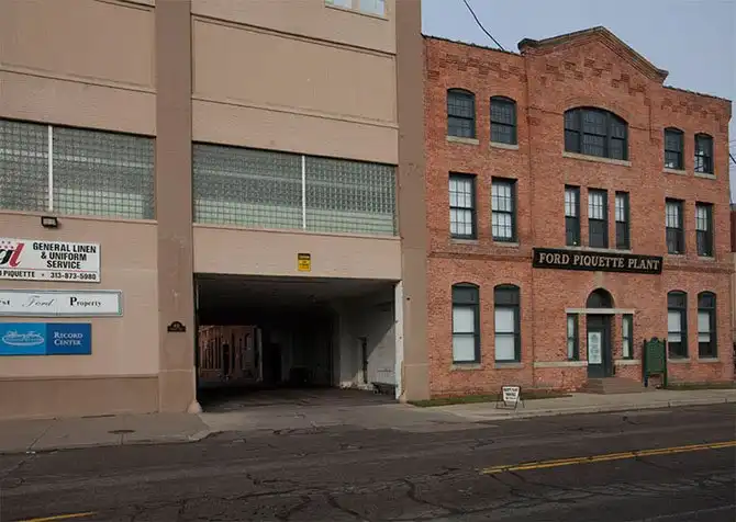 Детройт тогда и сейчас