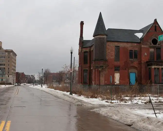 Детройт тогда и сейчас